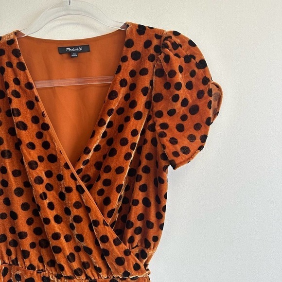 Madewell Velvet Wrap Dress in Leopard Dot Black Brown Size XS - Picture 4 of 9